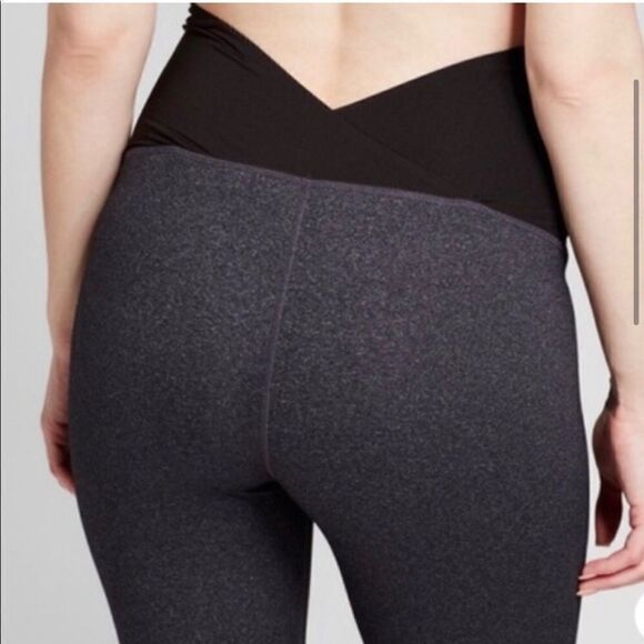 Ingrid & Isabel Maternity Gray Active Leggings with Crossover Panel - Picture 2 of 8